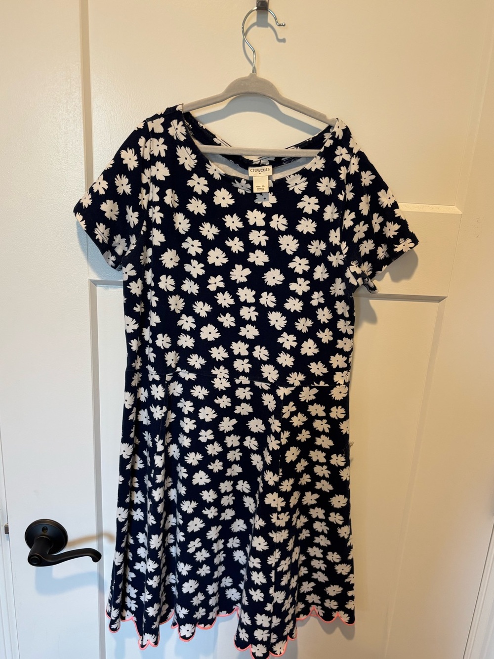 Crewcuts (J. Crew) Girls Navy and White Daisy Print Dress with Scalloped Hem XL